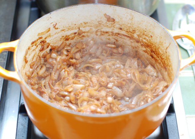 ...caramelized onions after 30 minutes of stirring.